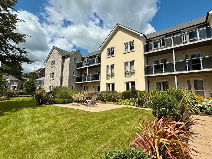 2 Bedroom Flat For Sale In Plymouth Road, Tavistock, PL19