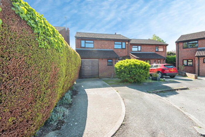 4 Bedroom Detached House For Sale In Orchard Close, Meppershall, SG17