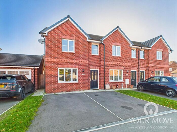 3 Bedroom Semi Detached House For Sale In Heald Way, Willaston, Nantwich, Cheshire, CW5