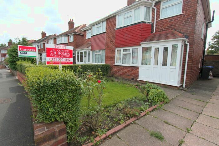 3 Bedroom Semi-Detached House To Rent In Waddington Avenue, Great Barr, Birmingham, B43