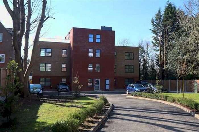 2 Bedroom Flat To Rent In Milton Road, Harpenden, AL5