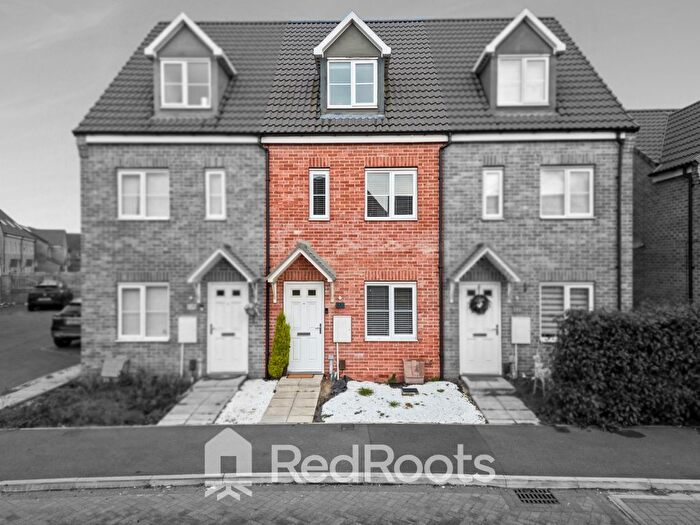 3 Bedroom Terraced House For Sale In Dominion Road, Doncaster, South Yorkshire, DN5