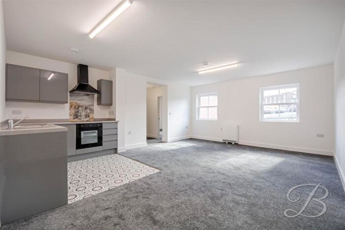 3 Bedroom Apartment To Rent In Stockwell Gate, Mansfield, NG18