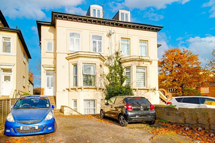 1 Bedroom Flat To Rent In Ordnance Road, Enfield, EN3