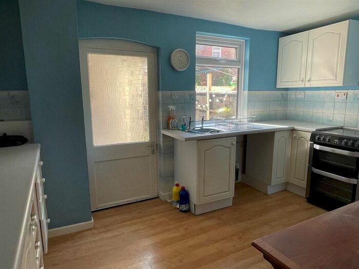 2 Bedroom Cottage For Sale In Cottage Row, High Street, Burnham-On-Sea, TA8