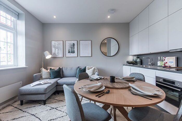 1 Bedroom Flat To Rent In Heathfield Park, London, NW2