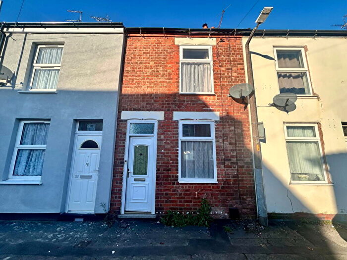 2 Bedroom Terraced House For Sale In Ordish Street, Burton Upon Trent, DE14