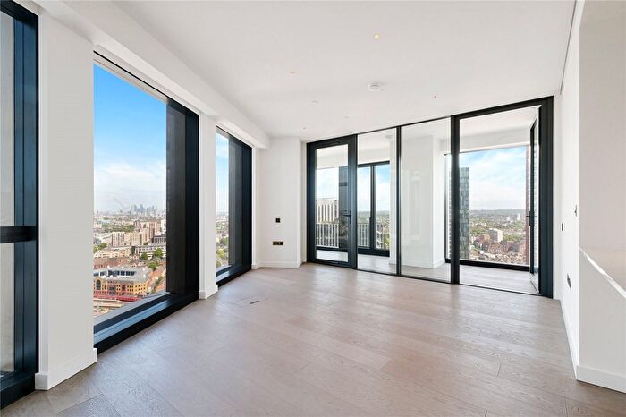 2 Bedroom Flat To Rent In Nine Elms Lane, St. George's Wharf, SW8