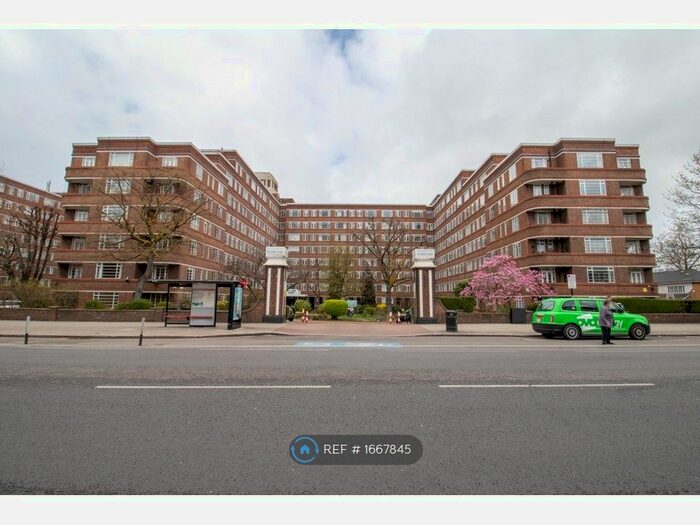 Studio To Rent In Du Cane Court, London, SW17