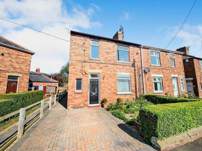 2 Bedroom Flat To Rent In Lily Avenue, Bedlington, NE22