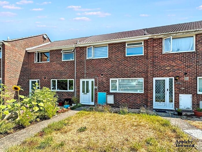 3 Bedroom Terraced House For Sale In Drynham Road, Trowbridge, BA14