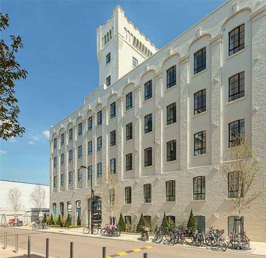 2 Bedroom Apartment To Rent In Spillers Mill, Mill Park, Cambridge, CB1