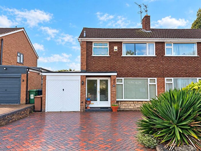 3 Bedroom Semi-Detached House To Rent In Argyle Road, Walsall, WS4