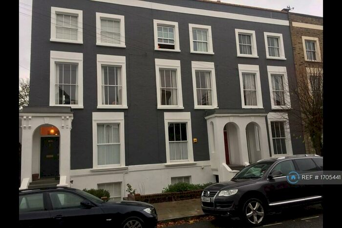 2 Bedroom Flat To Rent In London Fields, London, E8