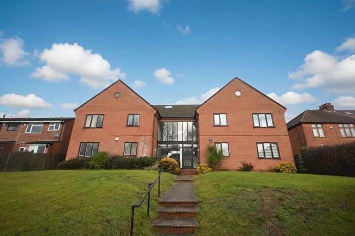 1 Bedroom Apartment To Rent In Old Coach Drive, Ostlers Court Old Coach Drive, HP11