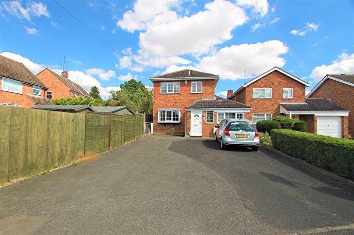 3 Bedroom Detached House To Rent In Langley Way, Kettering, NN15