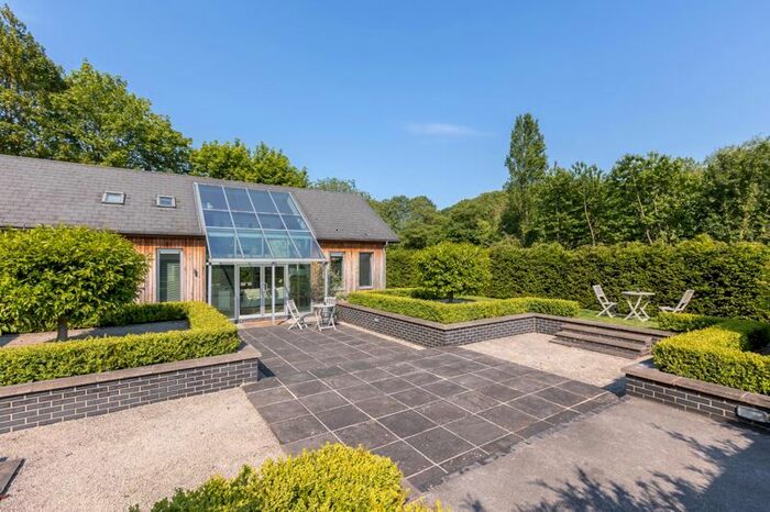 3 Bedroom Detached House For Sale In Newbridge, Pickering, YO18