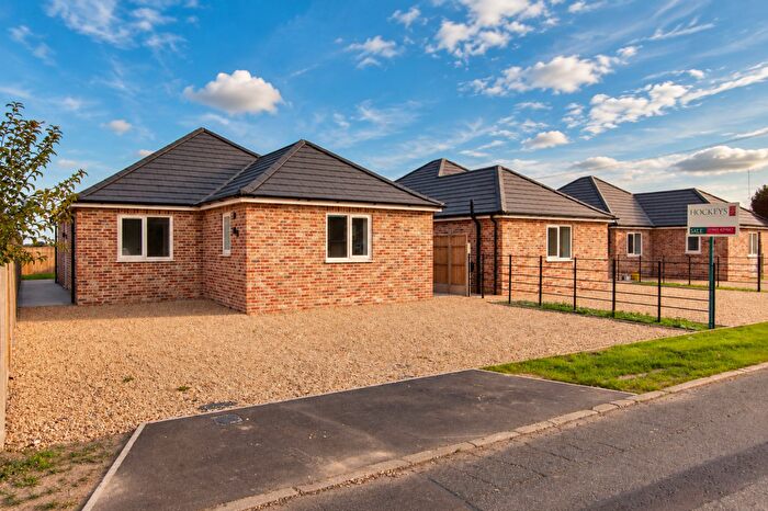 3 Bedroom Detached Bungalow For Sale In Church Road, Emneth, PE14