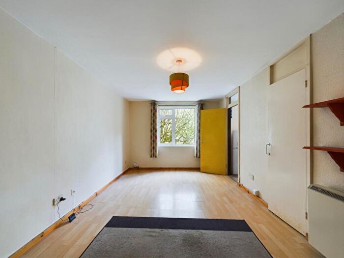 1 Bedroom Flat For Sale In Montague Hill South, Kingsdown, Bristol, BS2