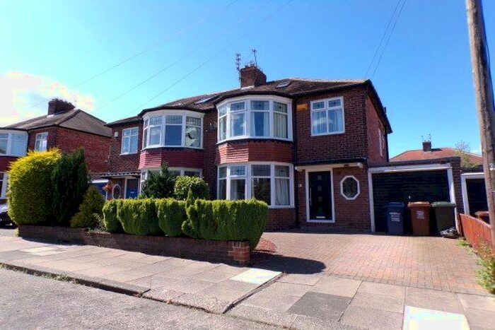 3 Bedroom Property To Rent In Gosforth, Newcastle Upon Tyne, NE3