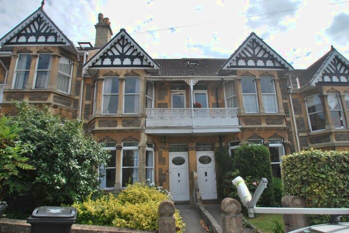 2 Bedroom Apartment To Rent In Shelley Road, Bath, BA2