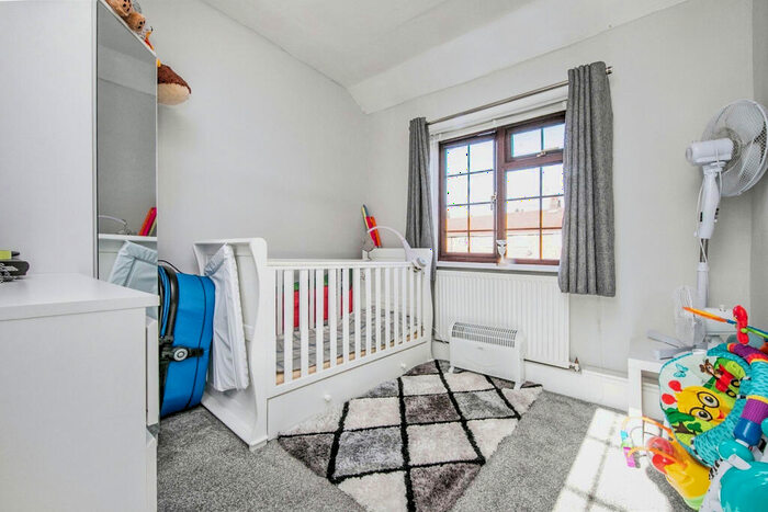 2 Bedroom Semi-Detached House For Sale In Cats Lane, Sudbury, CO10