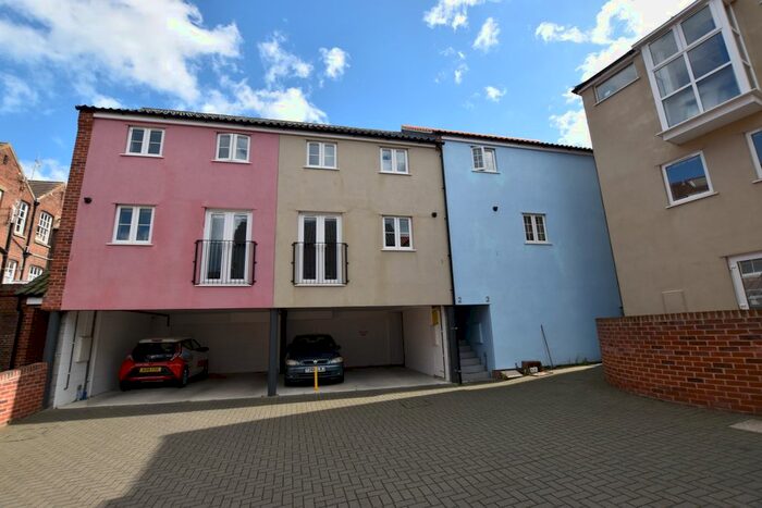 1 Bedroom Flat To Rent In Church Street, Cromer, NR27