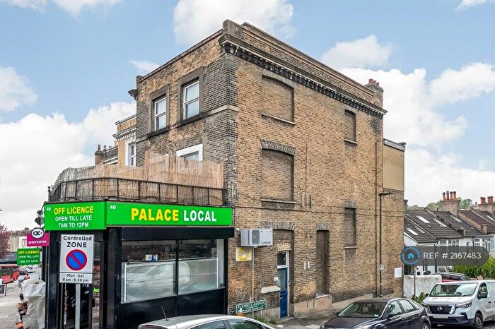 2 Bedroom Flat To Rent In Anerley Hill, London, SE19