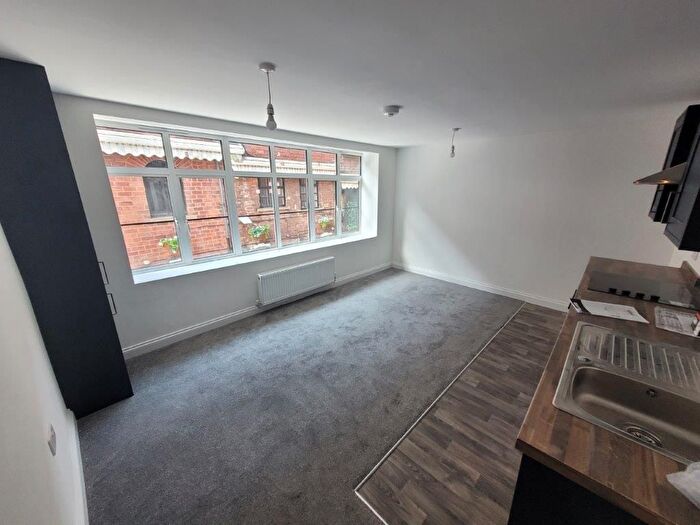 2 Bedroom Flat To Rent In Apartment, A Wood Street, WF1
