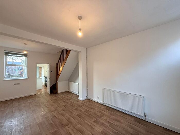 2 Bedroom Detached House To Rent In Carnot Street, York, YO26