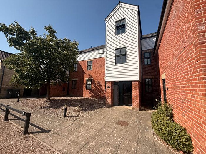 1 Bedroom Apartment To Rent In Crown Street, Stowmarket, IP14