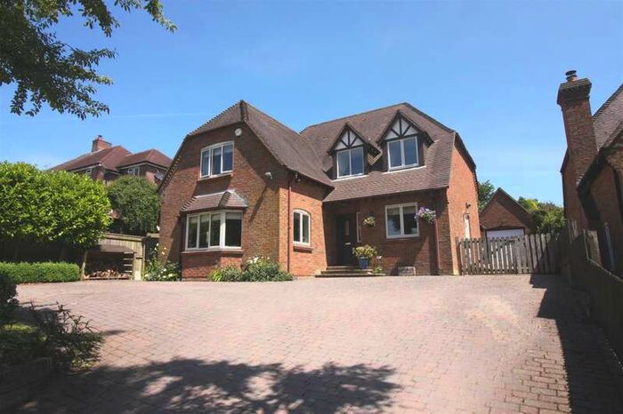4 Bedroom Detached House To Rent In Winterslow - The Flashett, SP5
