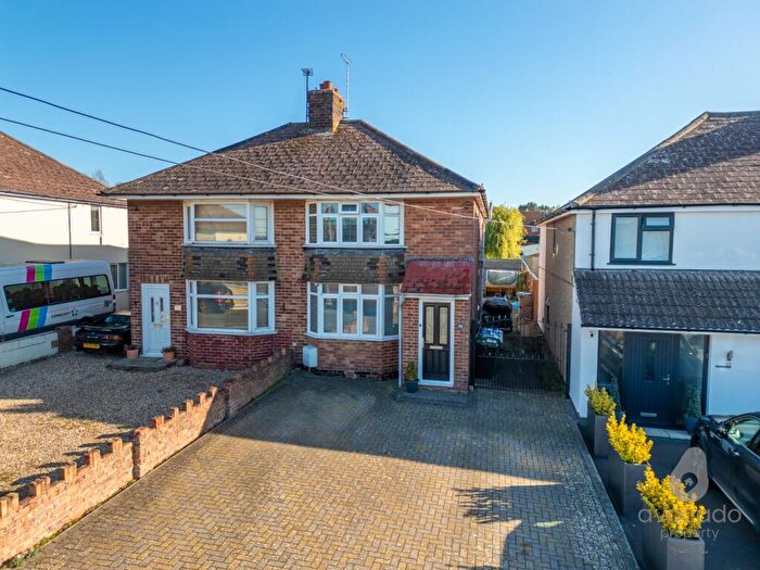 3 Bedroom Semi-Detached House For Sale In Morstone Road, Royal Wootton Bassett, Wiltshire, SN4