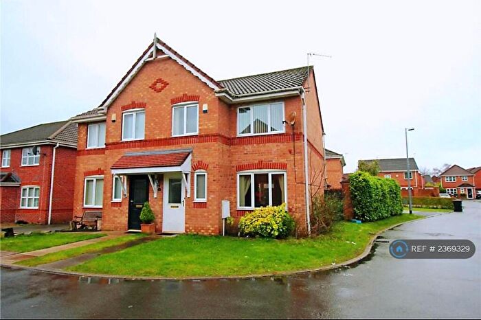 3 Bedroom Semi-Detached House To Rent In Reedmaker Place, Swinton, Manchester, M27