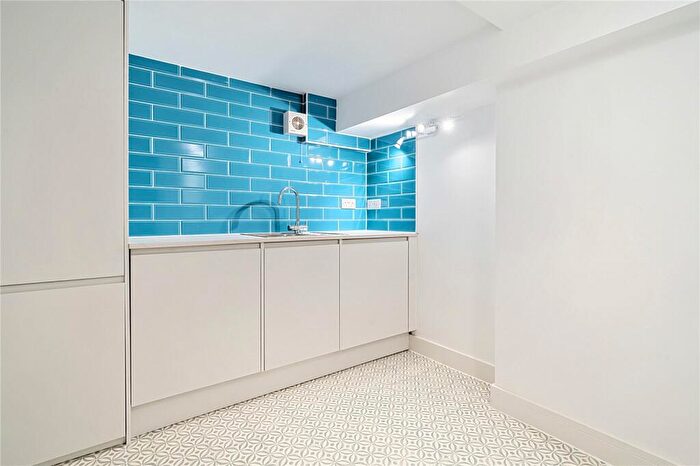 1 Bedroom Apartment For Sale In Woodfield House, Tangmere Road, Tangmere, PO20