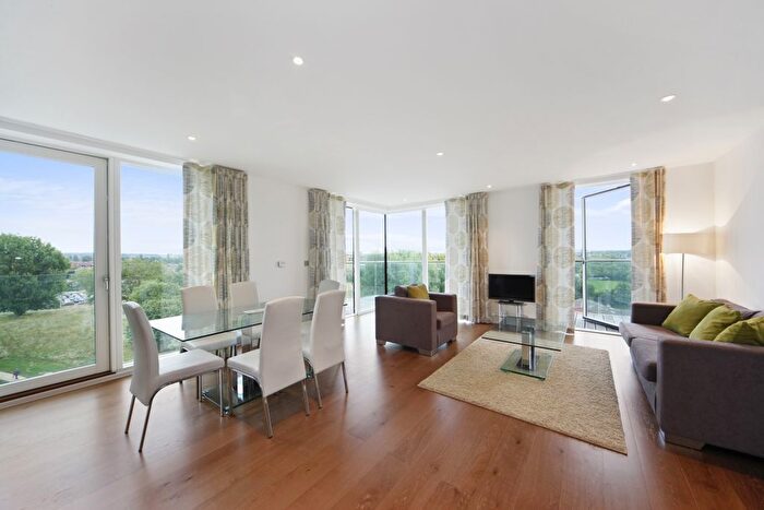 3 Bedroom Flat For Sale In Wallace Court, Tizzard Grove Blackheath, SE3