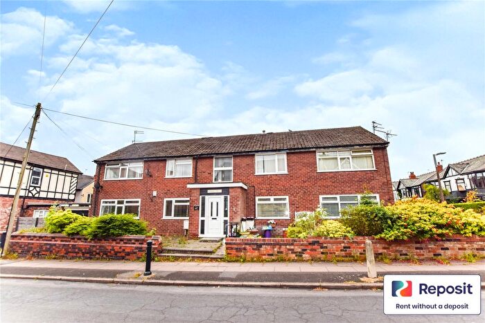 2 Bedroom Flat To Rent In Rivington Road, Salford, Greater Manchester, M6