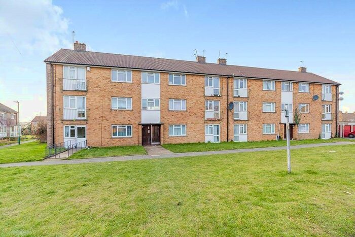 2 Bedroom Flat To Rent In Princes Avenue, Dartford, Kent DA2