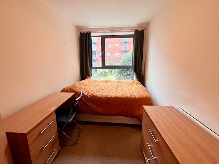 2 Bedroom Apartment To Rent In City, West One, S1