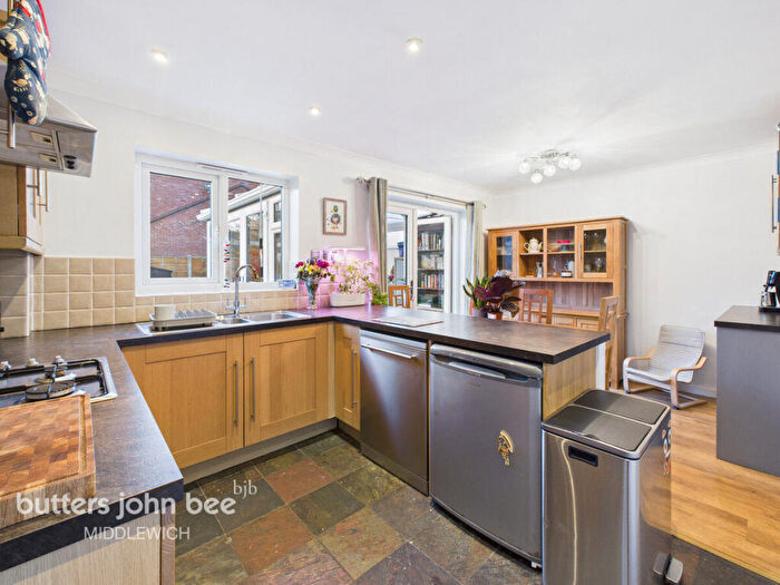 3 Bedroom Detached House For Sale In Venables Way, Middlewich, CW10