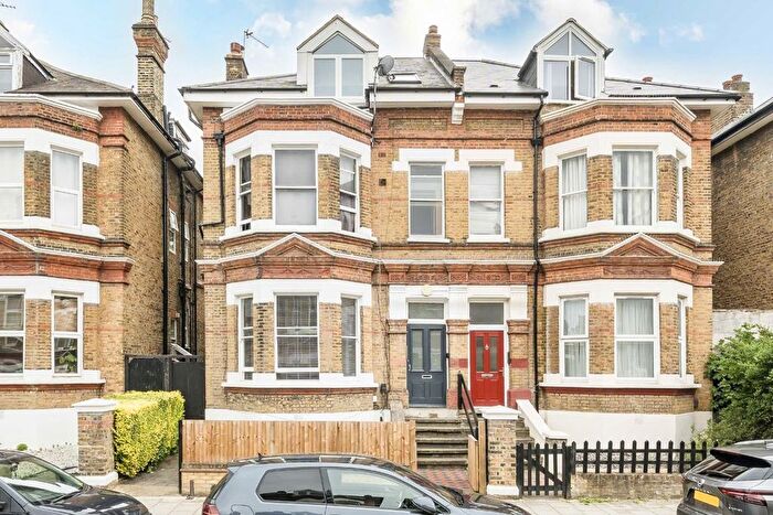 2 Bedroom Flat To Rent In Tierney Road, Streatham Hill, SW2