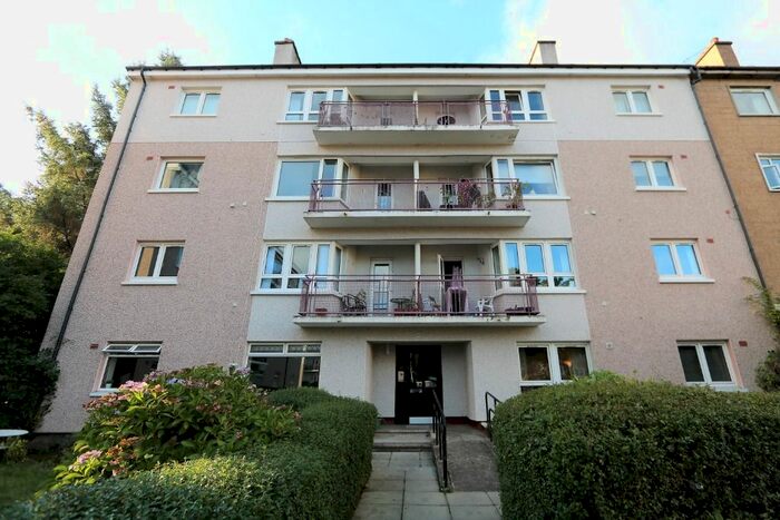 2 Bedroom Flat To Rent In Banchory Avenue, Glasgow, G43