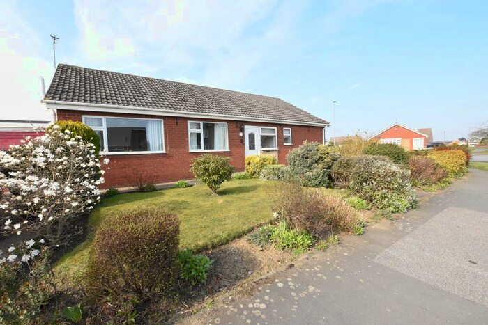 3 Bedroom Bungalow For Sale In Wiltshire Avenue, Burton-Upon-Stather, Scunthorpe, Lincolnshire, DN15