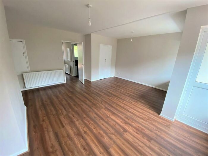 Studio To Rent In Birchmore Walk, Highbury, London, N5