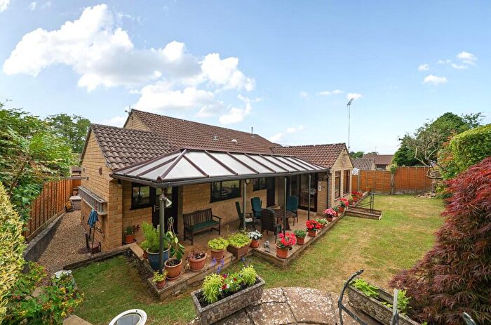 3 Bedroom Detached Bungalow For Sale In Redwing Road, Milborne Port, Sherborne, DT9