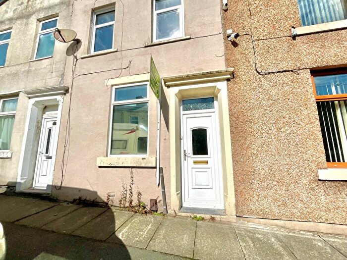 3 Bedroom Property To Rent In Clarke Street, Rishton, BB1