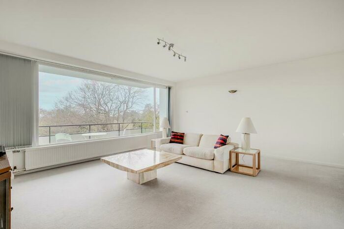 2 Bedroom Flat To Rent In Broadlands Road, Highgate, N6