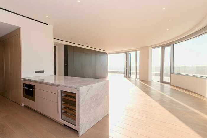 3 Bedroom Flat To Rent In The Bryanston Street, Marble Arch, W1H