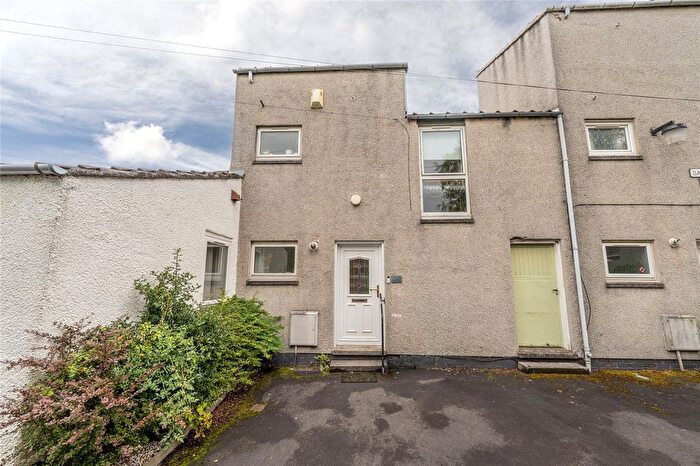 3 Bedroom Terraced House For Sale In Barntongate Terrace, Edinburgh, EH4