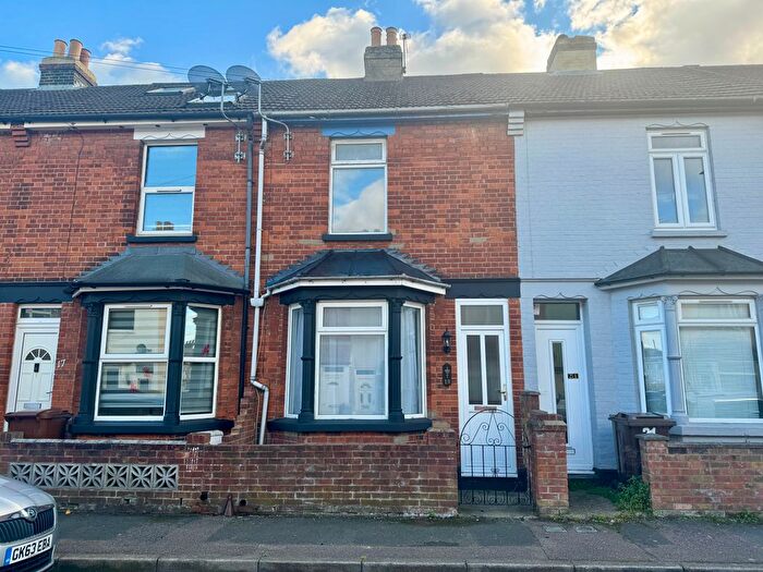 3 Bedroom Terraced House For Sale In Eva Road, Gillingham, ME7